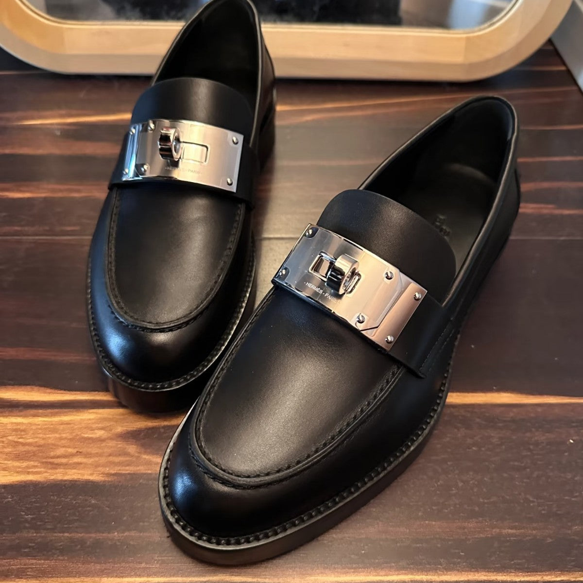 Damen Loafers Schnallen Modell