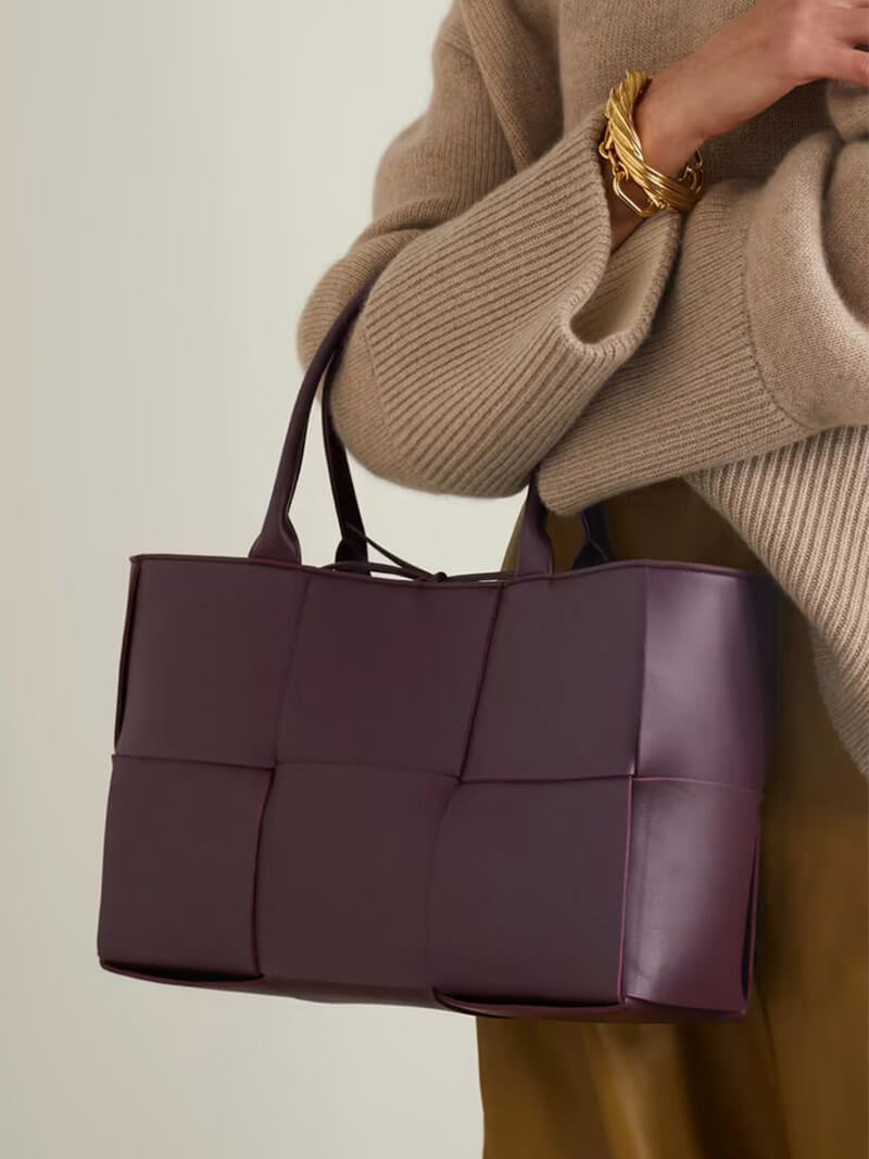 Elegante Damen Handtasche aus Leder Flecht