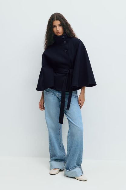 Loreza Cape Damenmantel in Dunkelblau mit elegantem Design