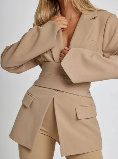 Janina | Eleganter Blazer mit Gürtel – Stilvolles Design für Jede Gelegenheit Zendoo.de