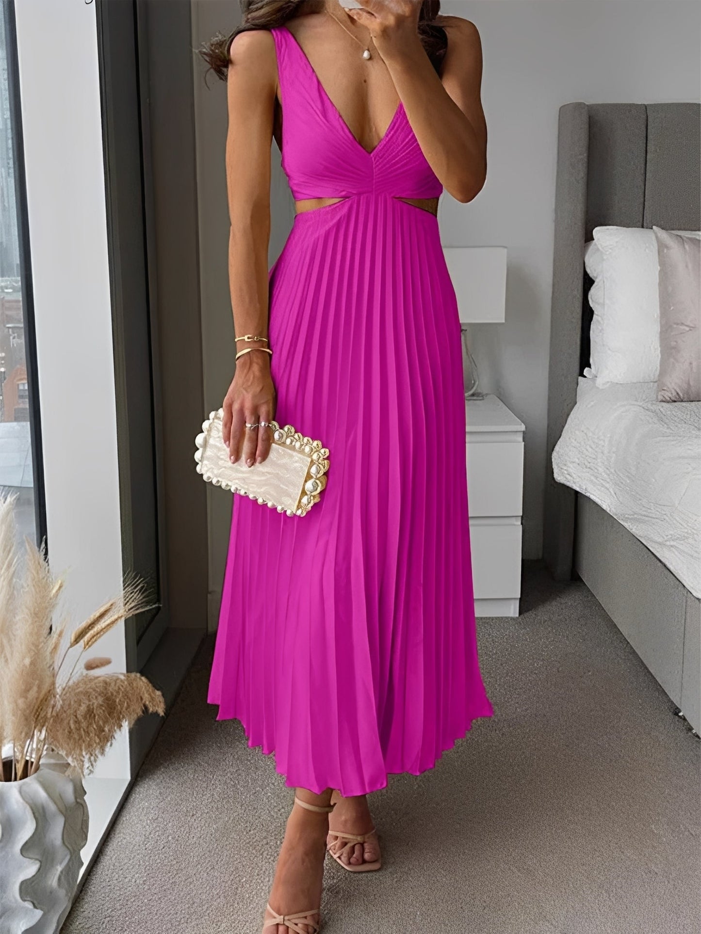 Damenkleid Hohltaille Plissee