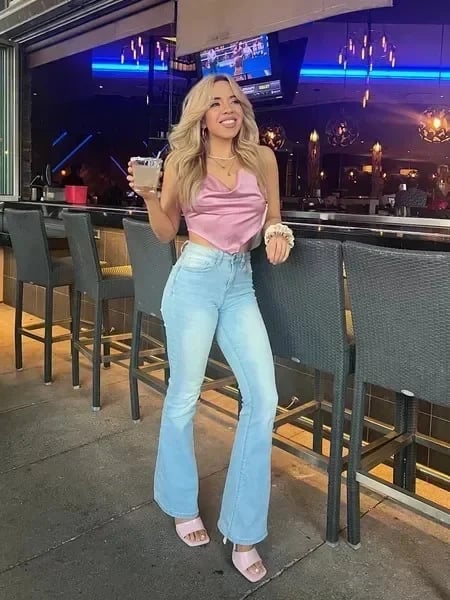 Damen Highwaist Jeans Flared Stilvoll