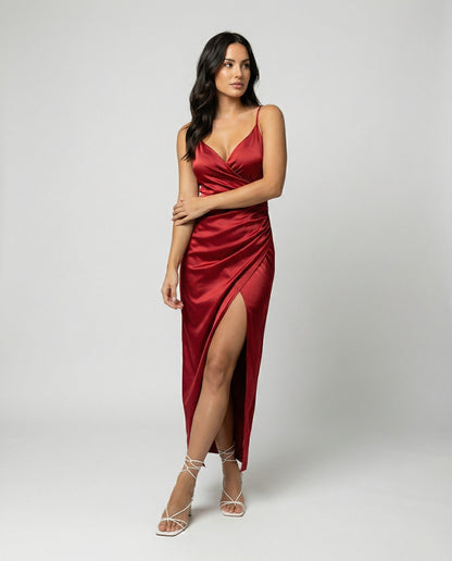 Damen Maxikleid Lang Mit Tiefem Ausschnitt Elegantes Design - Norvielle