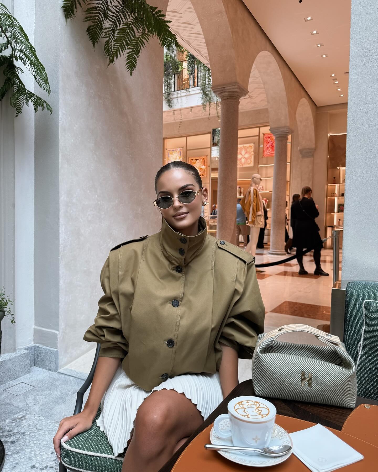 Damen Trenchcoat Jacke Modern Volumenärmel - Norvielle