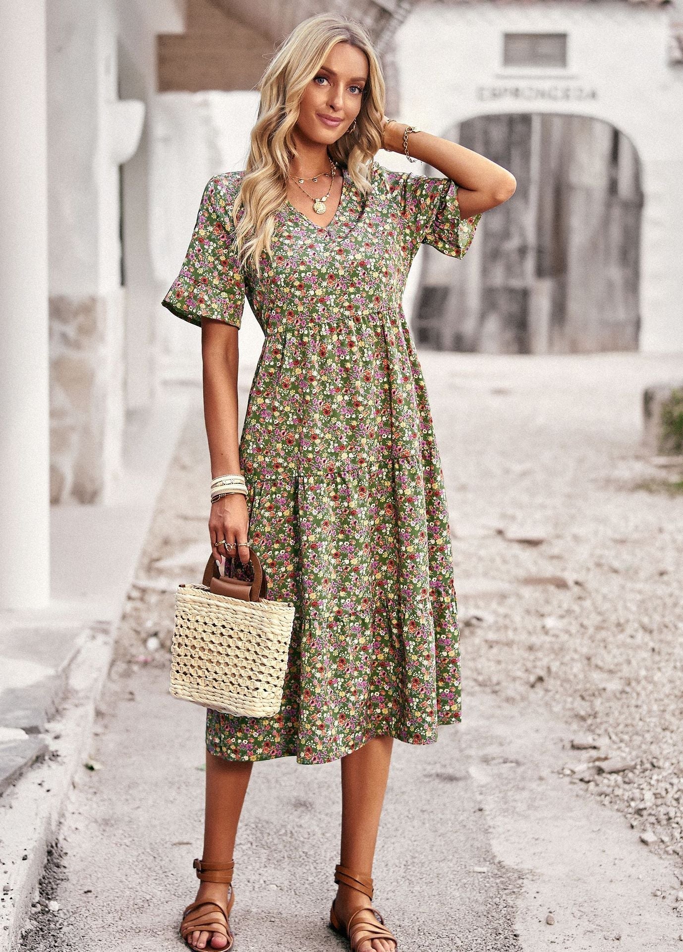 Damen Sommerkleid Blumenmuster Midilength Leicht
