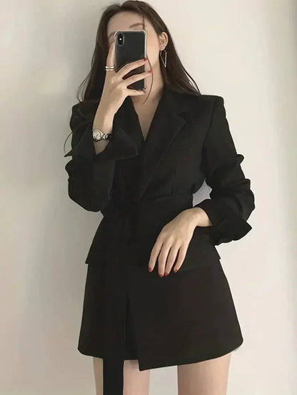 Norvielle Damen Blazer Kleid Taillierte Passform Mini Länge