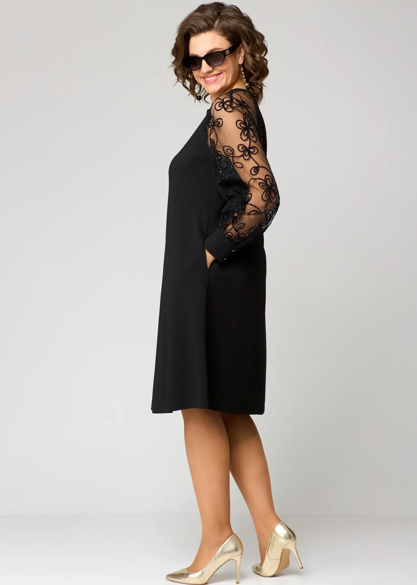 Elegante Damen Abendrobe A-Linie Stickerei