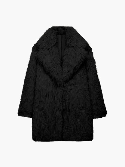 Macy | Weicher Kunstpelz-Mantel im Oversize-Look Zendoo.de