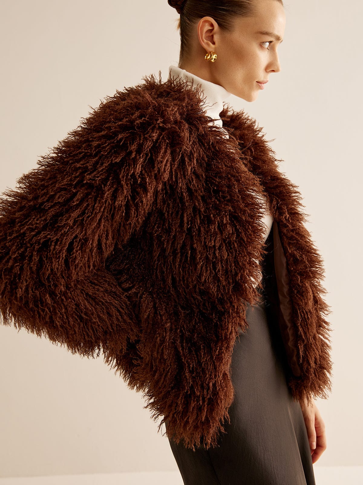 Braune Kunstfelljacke Damen Frühjahr Modell