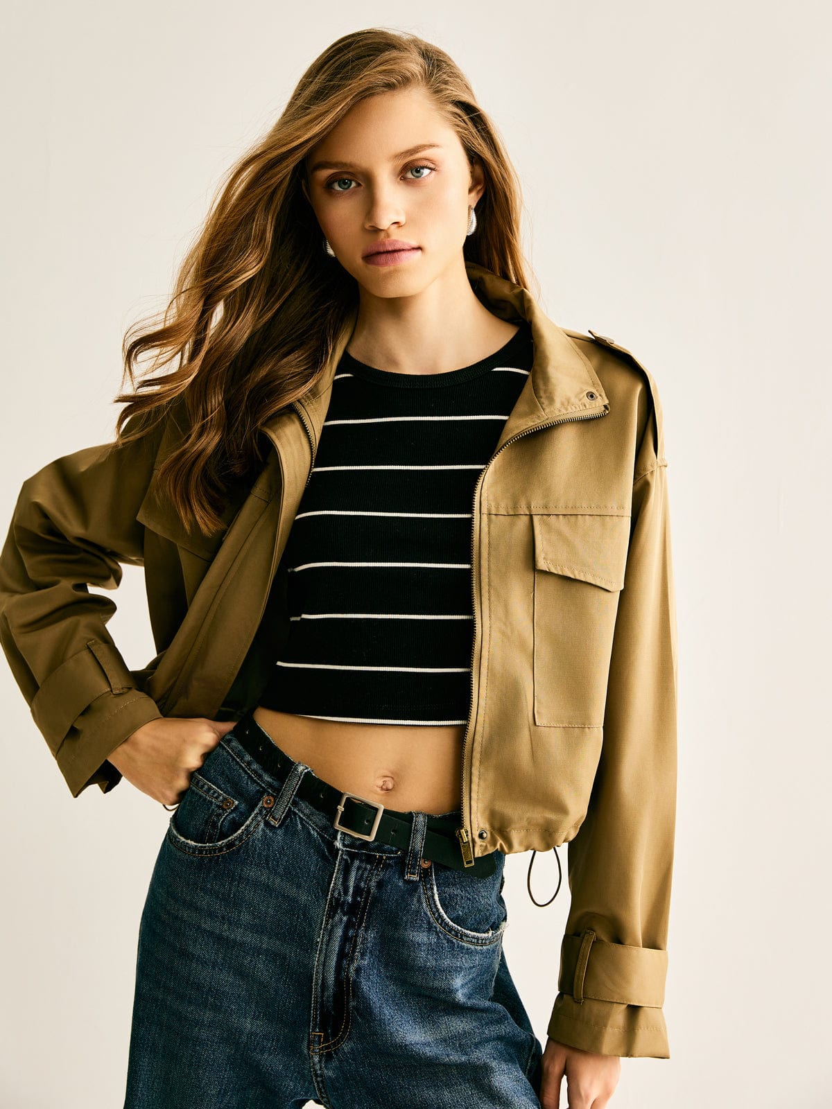 Damen Cropped Jacke Modern Lässig