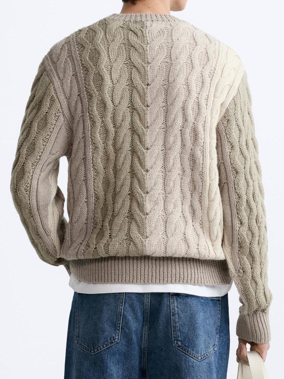 Klassischer Grobstrick-Pullover Zopfmuster Warm