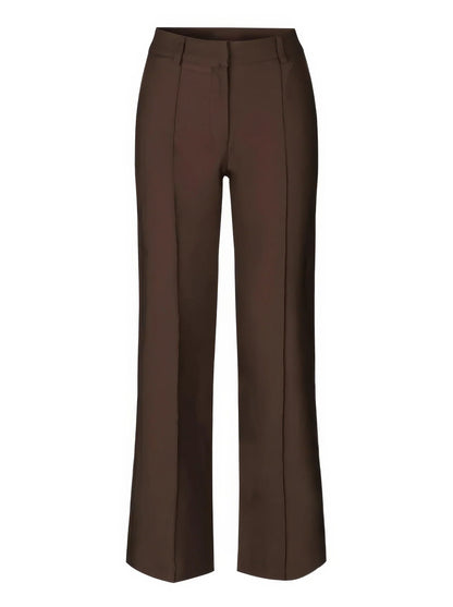 Braune High Waist Hose – zeitlose Damenhose