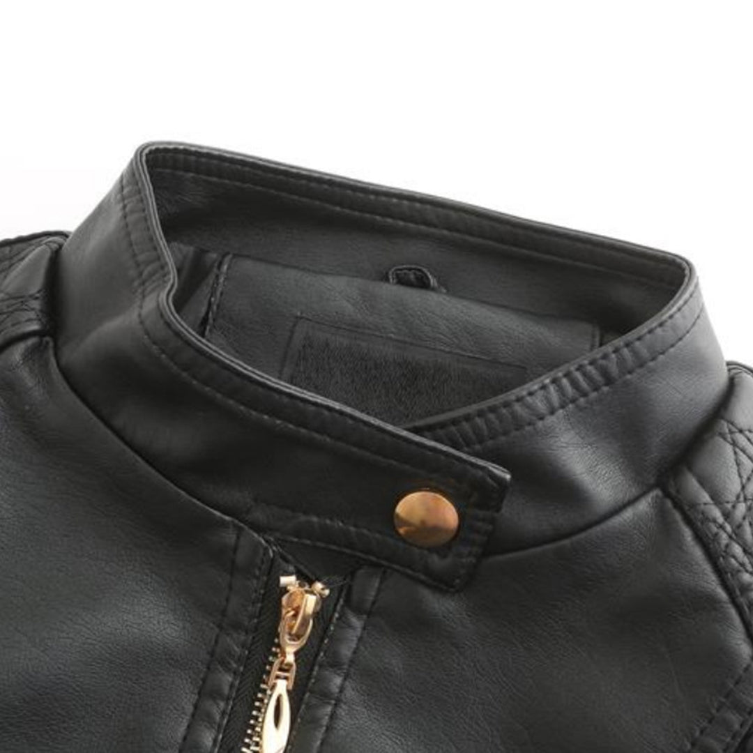Leder Frauenjacke Stylisch