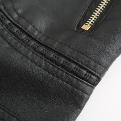 Leder Frauenjacke Stylisch