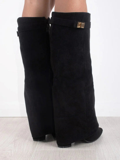 Hohe Damenstiefel Wildleder Spitz Absatz Weite Passform