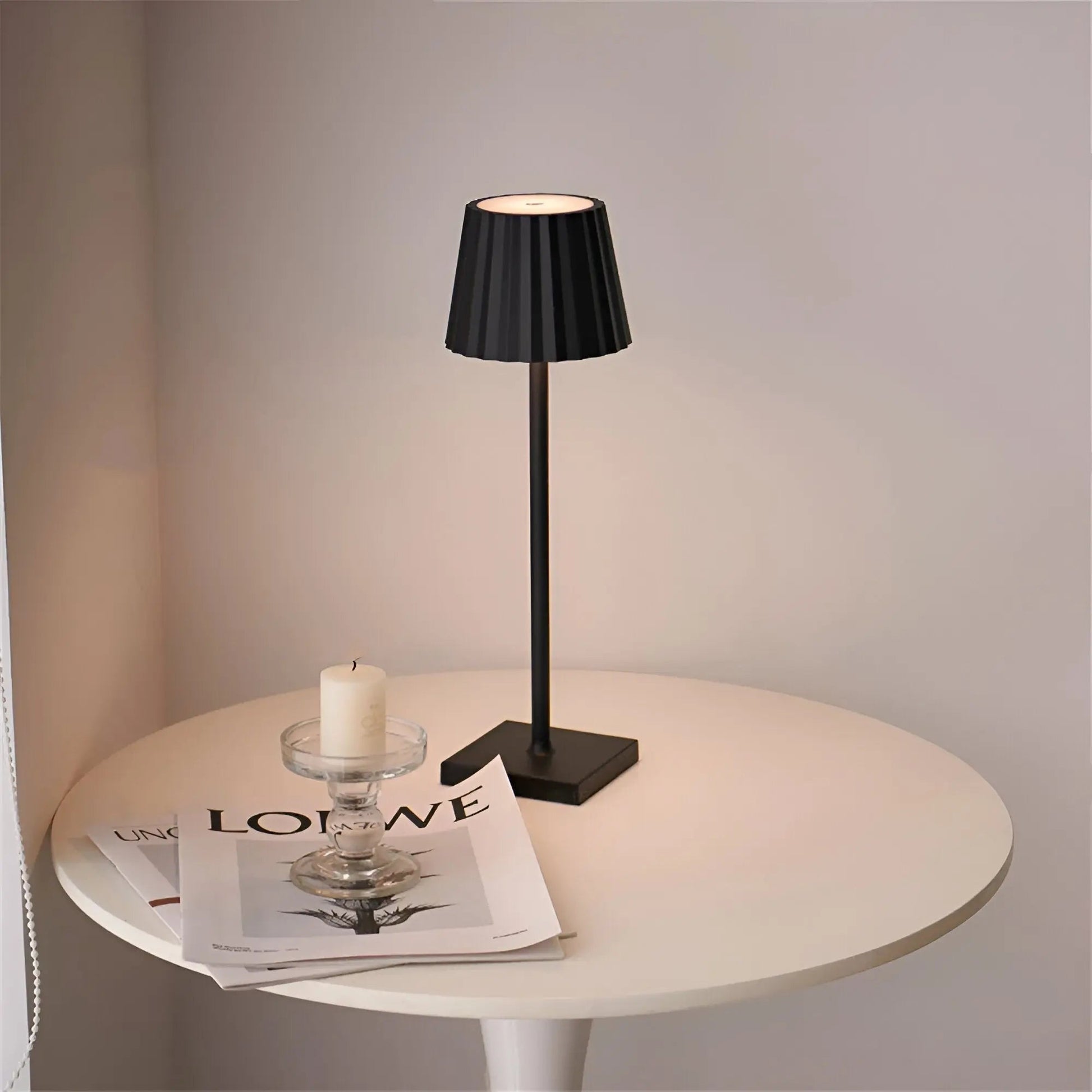 Zendoo | Dimmbare, wiederaufladbare, kabellose LED-Tischlampe Zendoo.de