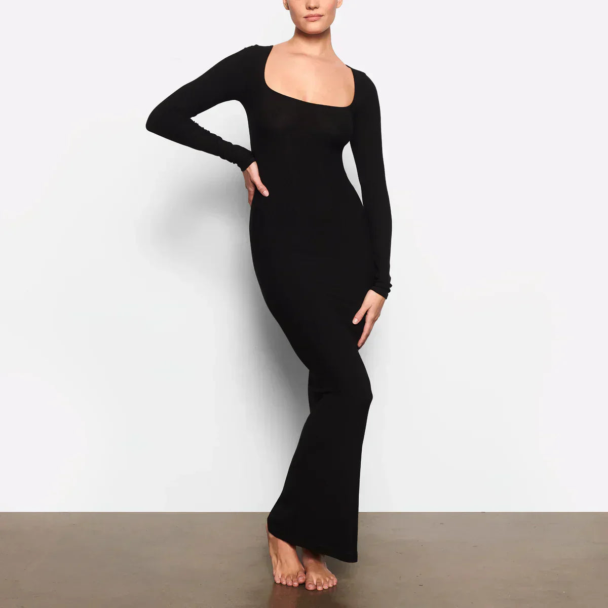 Schwarzes Damen Langarm Maxikleid Bodycon - Norvielle