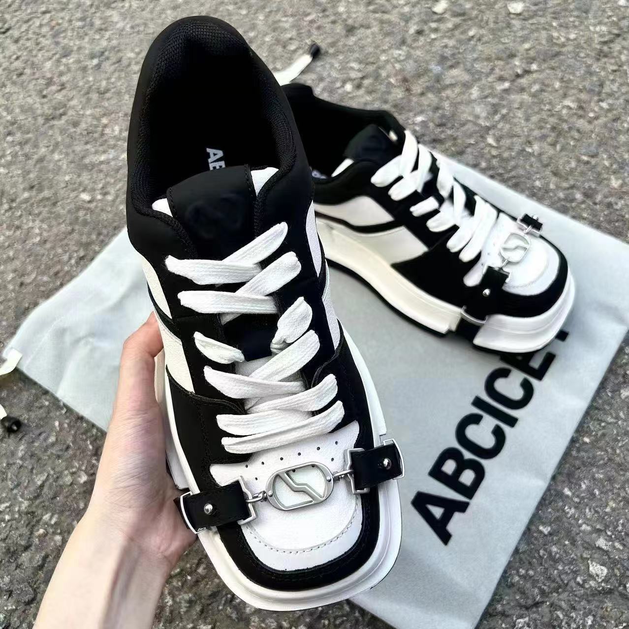 Damen Sneaker Schnallenverschluss Sportlich Schwarz - Norvielle