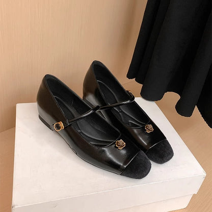 Damen Ballerinas Klassisch Riemenverschluss Blumenmuster