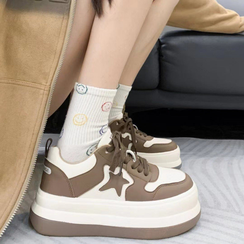 Damen Plateausneaker Sternen-Design Schwarz - Norvielle