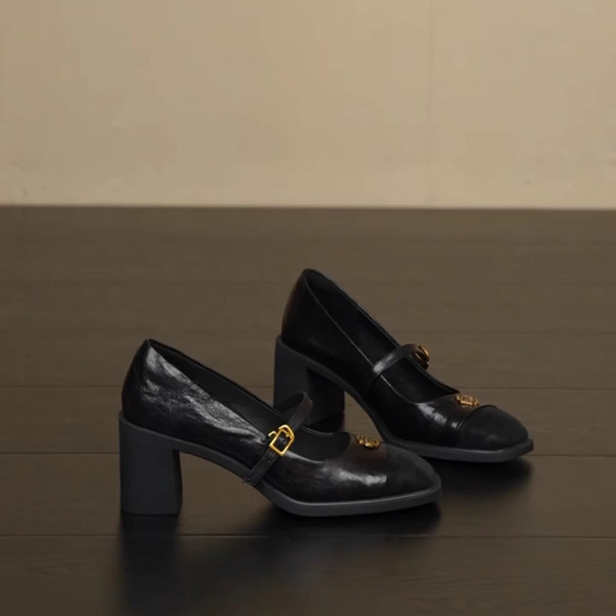 Damen Pumps Riemen Schwarz - Norvielle