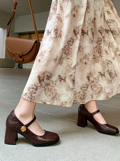 Damen Pumps mit Riemen Blumen Dekoration Elegant