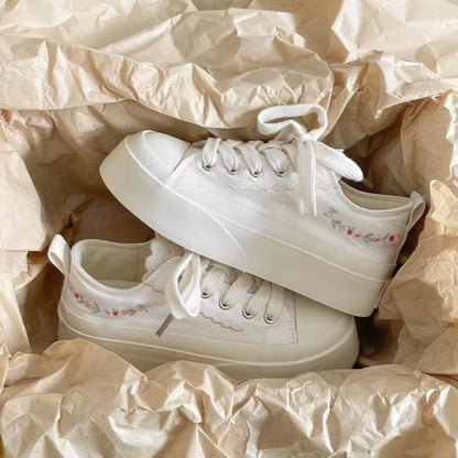 Damen Sneaker Plateau Atmungsaktives Mesh Blumenapplikation