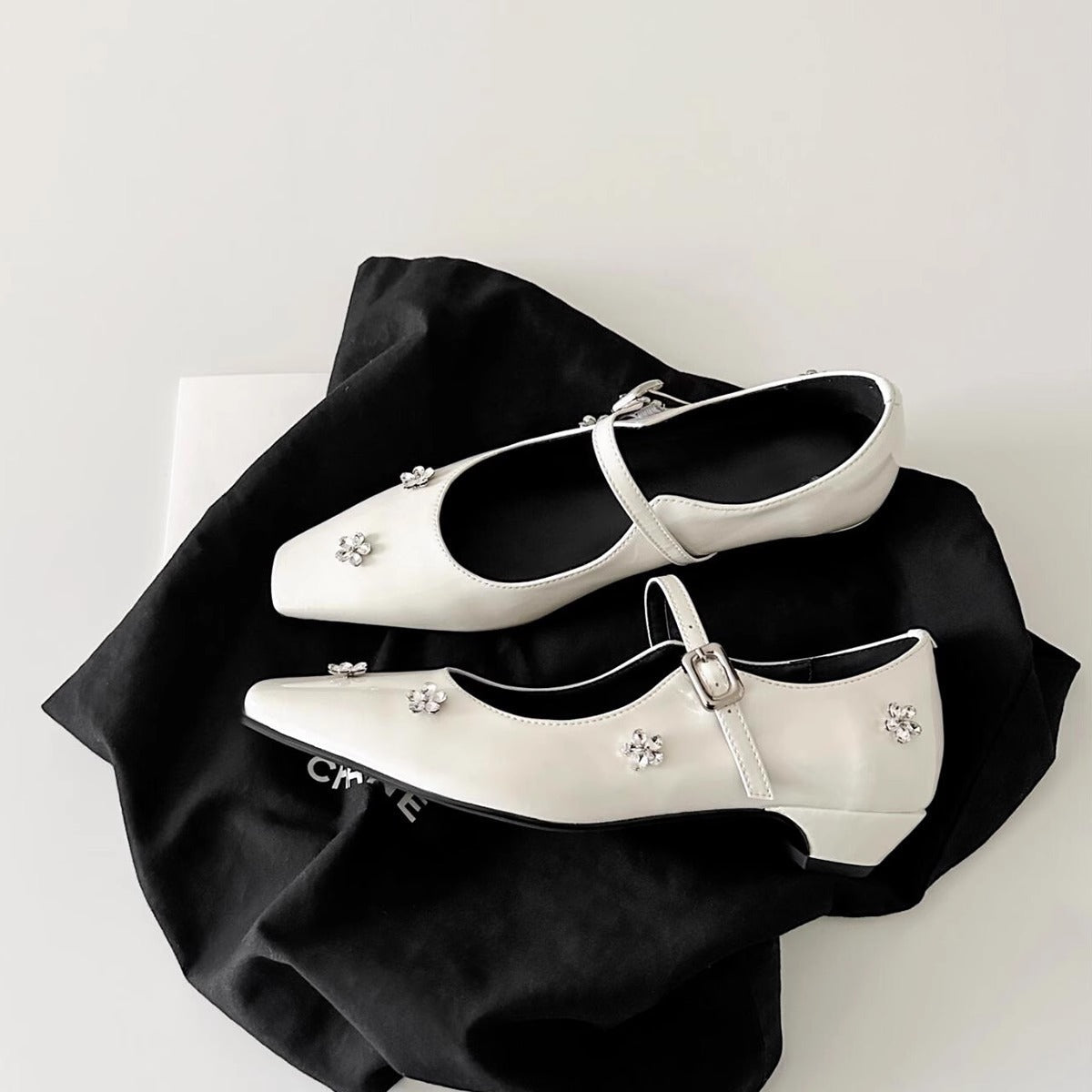 Damen Ballerinas Elegant Blumenapplikationen - Norvielle
