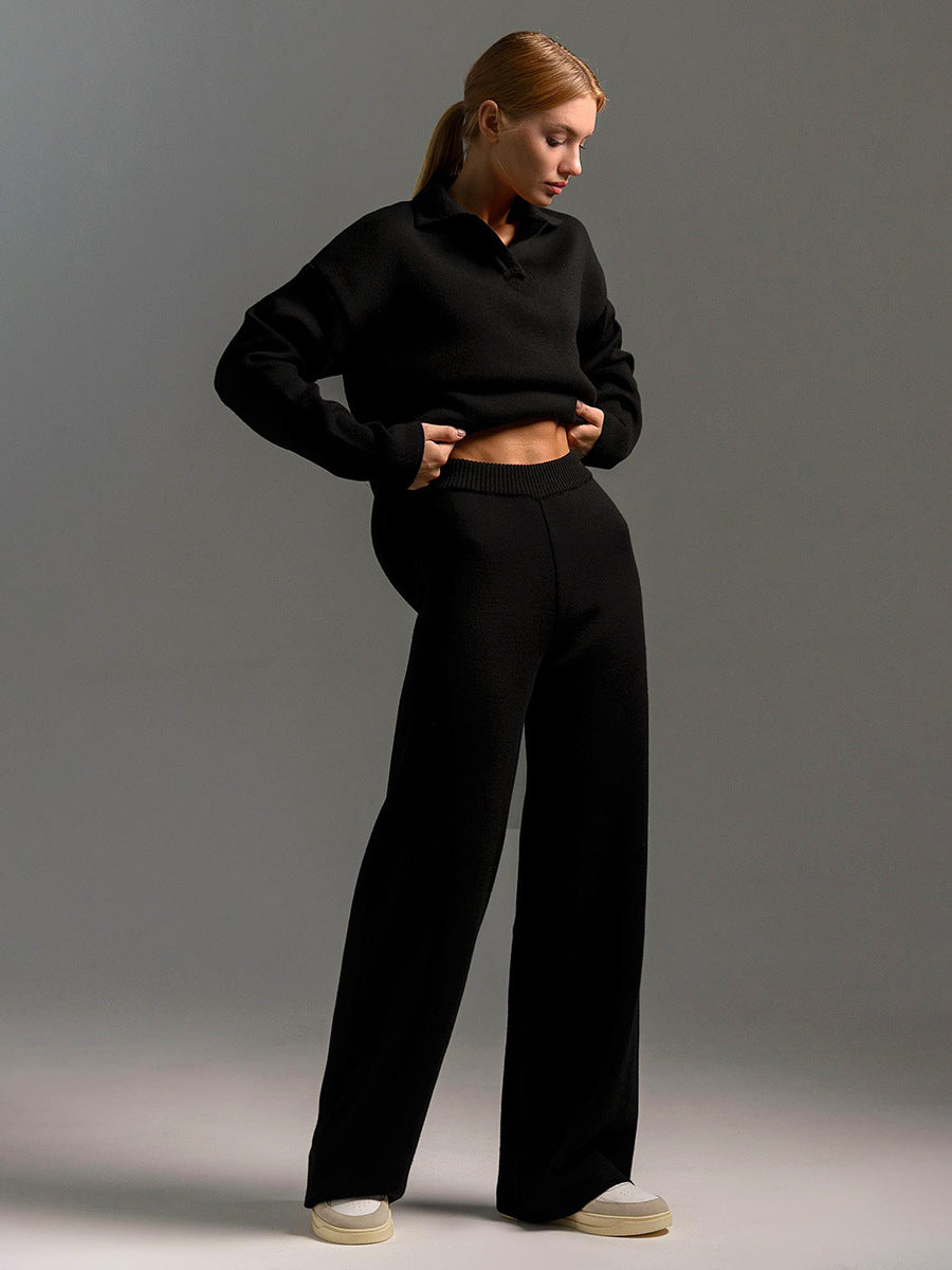 Damen Sportset aus Polopullover und Weitbein-Hose für Komfort