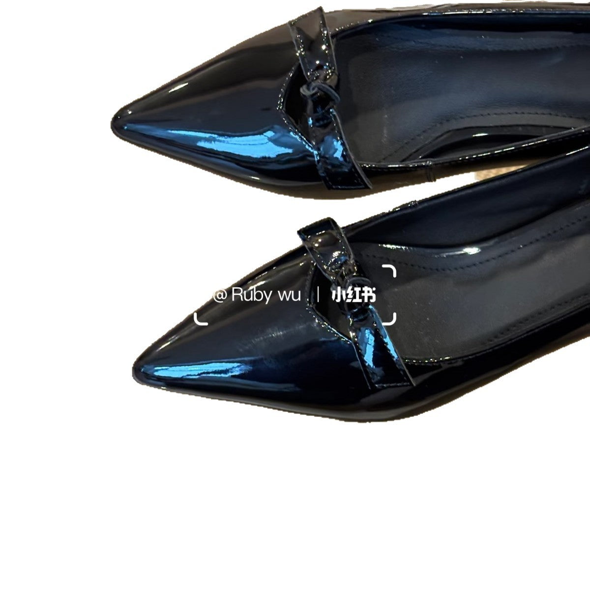 Damen Pumps mit Schleife Lackleder