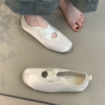 Damen Ballerinas Kreuzriemen Bequem