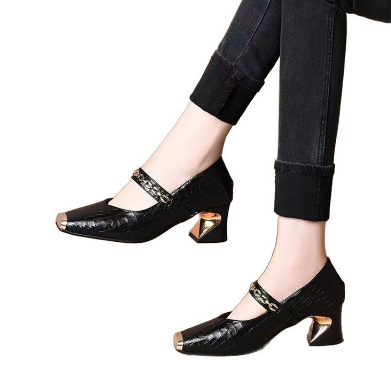 Damen Pumps Elegante Mary Jane Schuhe Metall Detail