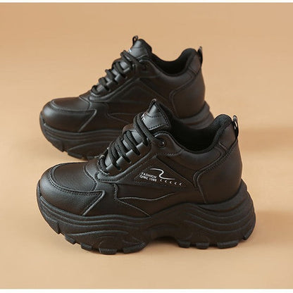 Damen Chunky Sneaker Atmungsaktives Obermaterial Sportlich Weite Sohle