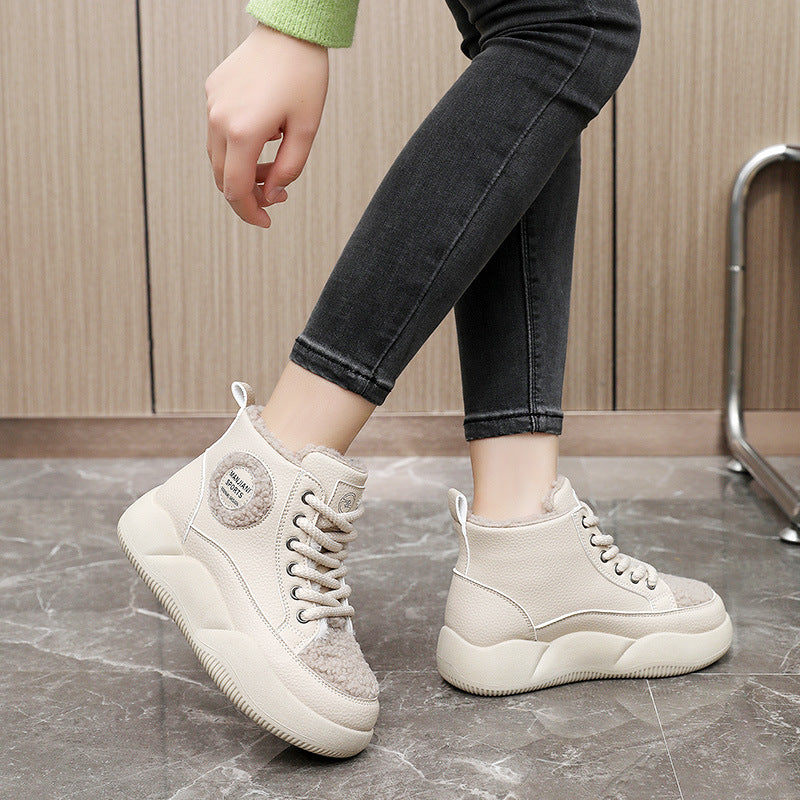 Damen Hochsneaker Robust Mit Flauschigem Innenfutter