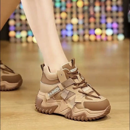 Damen High- Sneaker Modisches Design