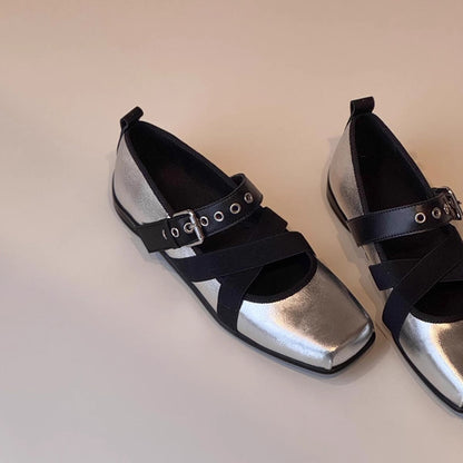 Damen Ballerinas Schuhe Riemen Glanzoptik
