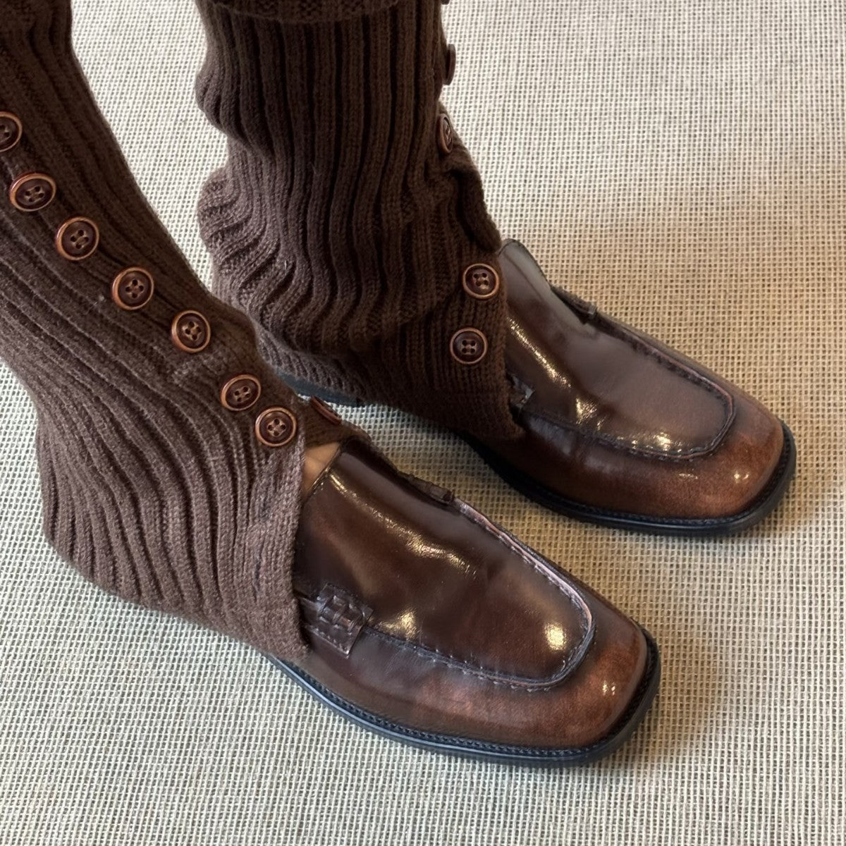 Damen Mokassins Leder Knöpfchen Verschluss Elegante