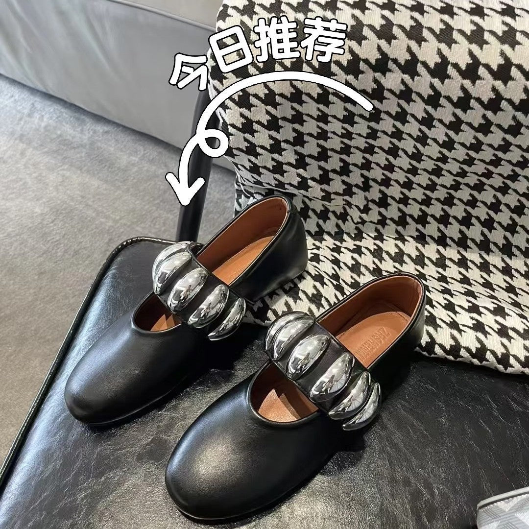 Damen Ballerinas mit Metallriemchen Elegantes Design