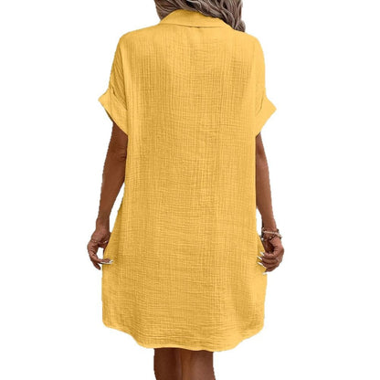 Damenkleid mit Knöpfen und Taschen Elegantes Hemd