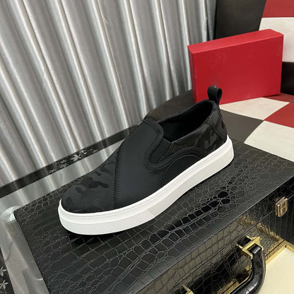 Damen Slip-On Sneaker Camouflage Elegant