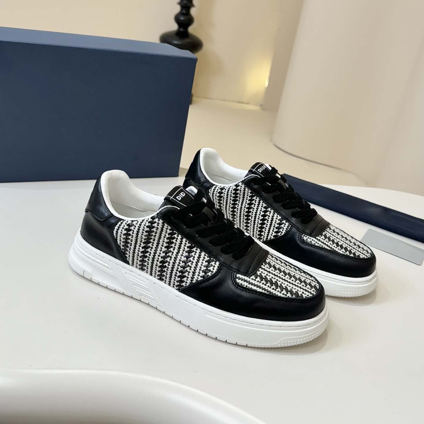 Damen Sportschuhe Gepolstert Bequem Schwarz - Norvielle