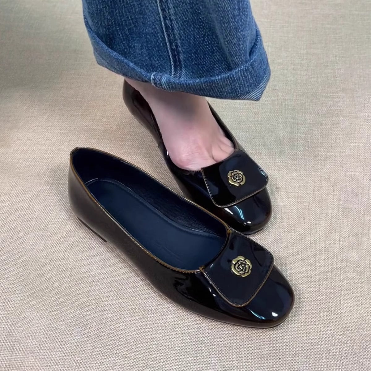Damen Slipper Elegantes Design Komfortabel Mit Edlem Detail