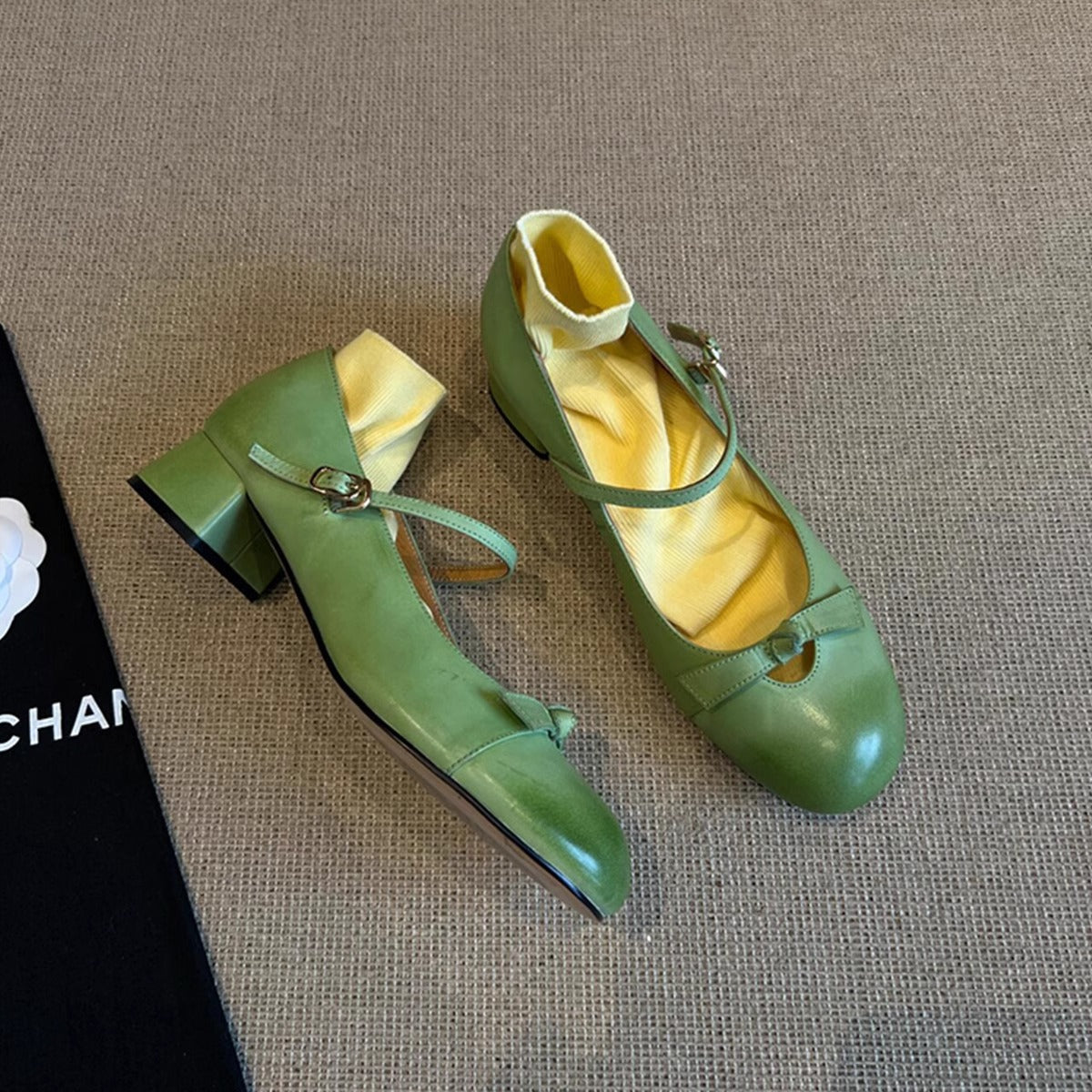 Damen Ballerinas Bequem Kreuzriemen Schnürung