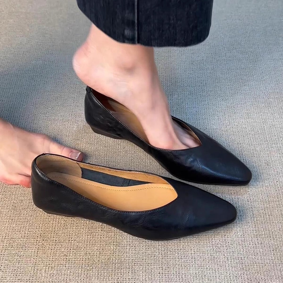 Damen Spitze Slipper Eleganter V-Ausschnitt Schwarz - Norvielle