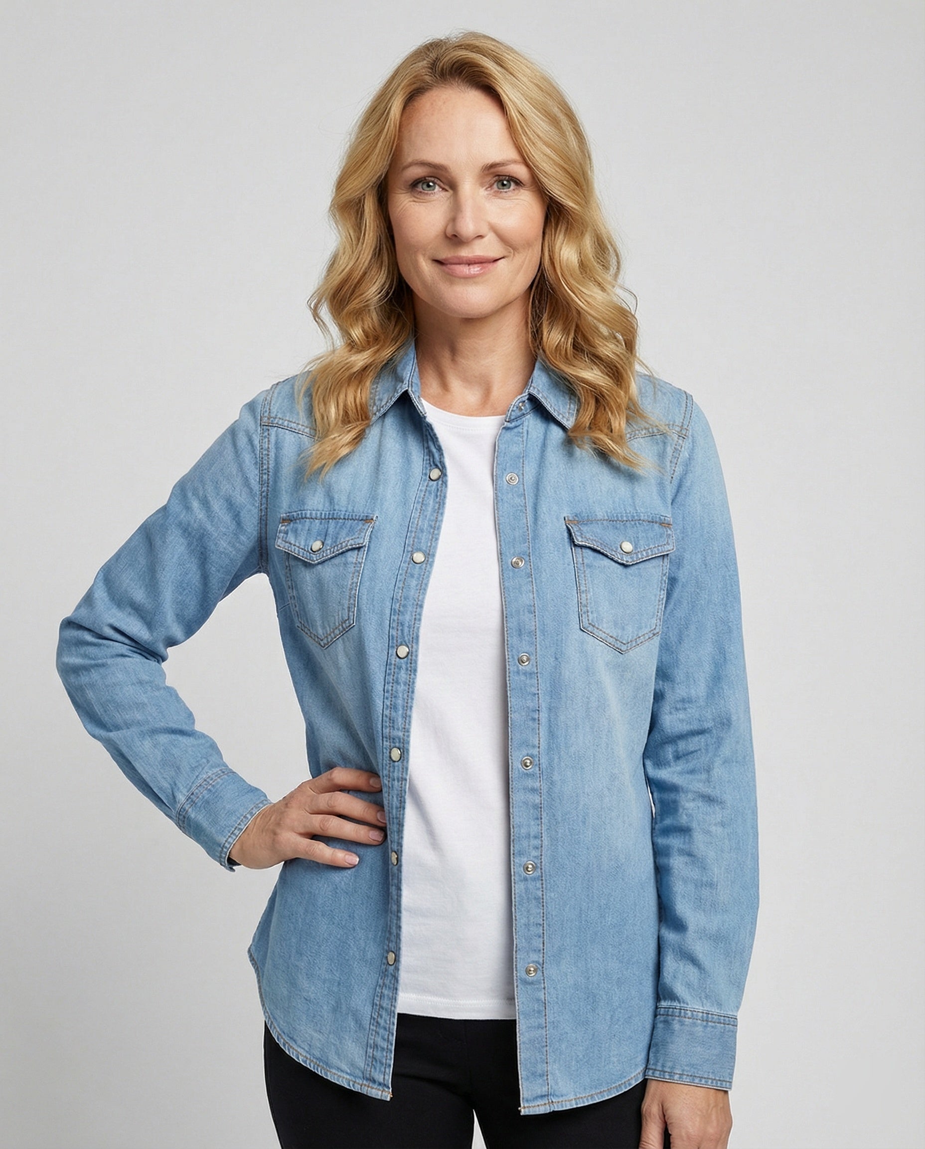 Damen Denimbluse mit Brusttaschen Blau - Norvielle