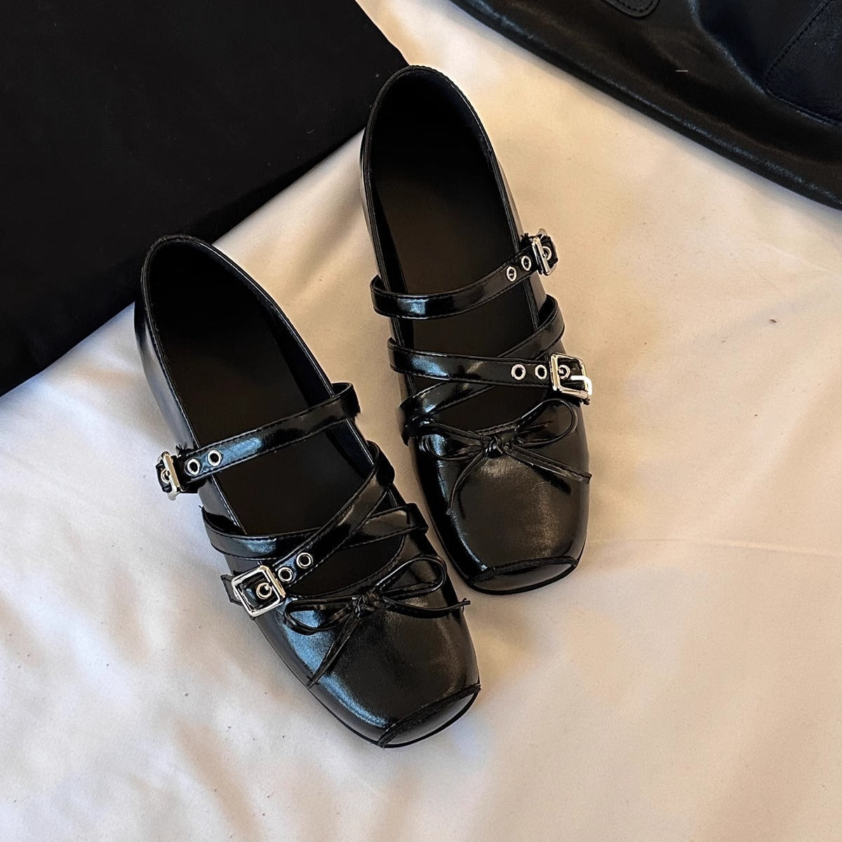 Damen Ballerinas mit Schleifen Detail Modern Schwarz - Norvielle