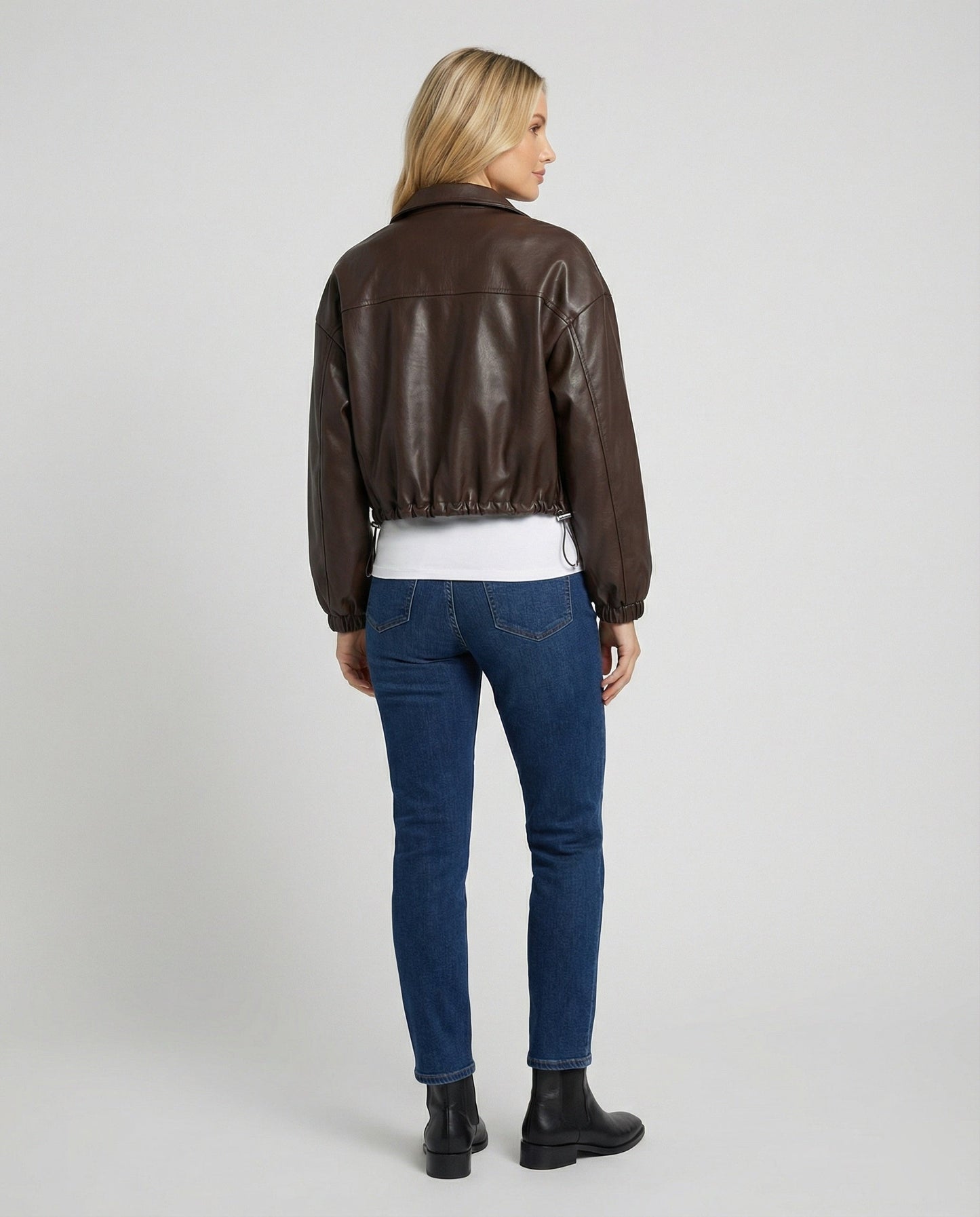 Damen Kurzjacke mit Kapuze und Kordelzug