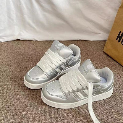 Damen Sneaker Metallic Glanz Schuhe Modern Silber