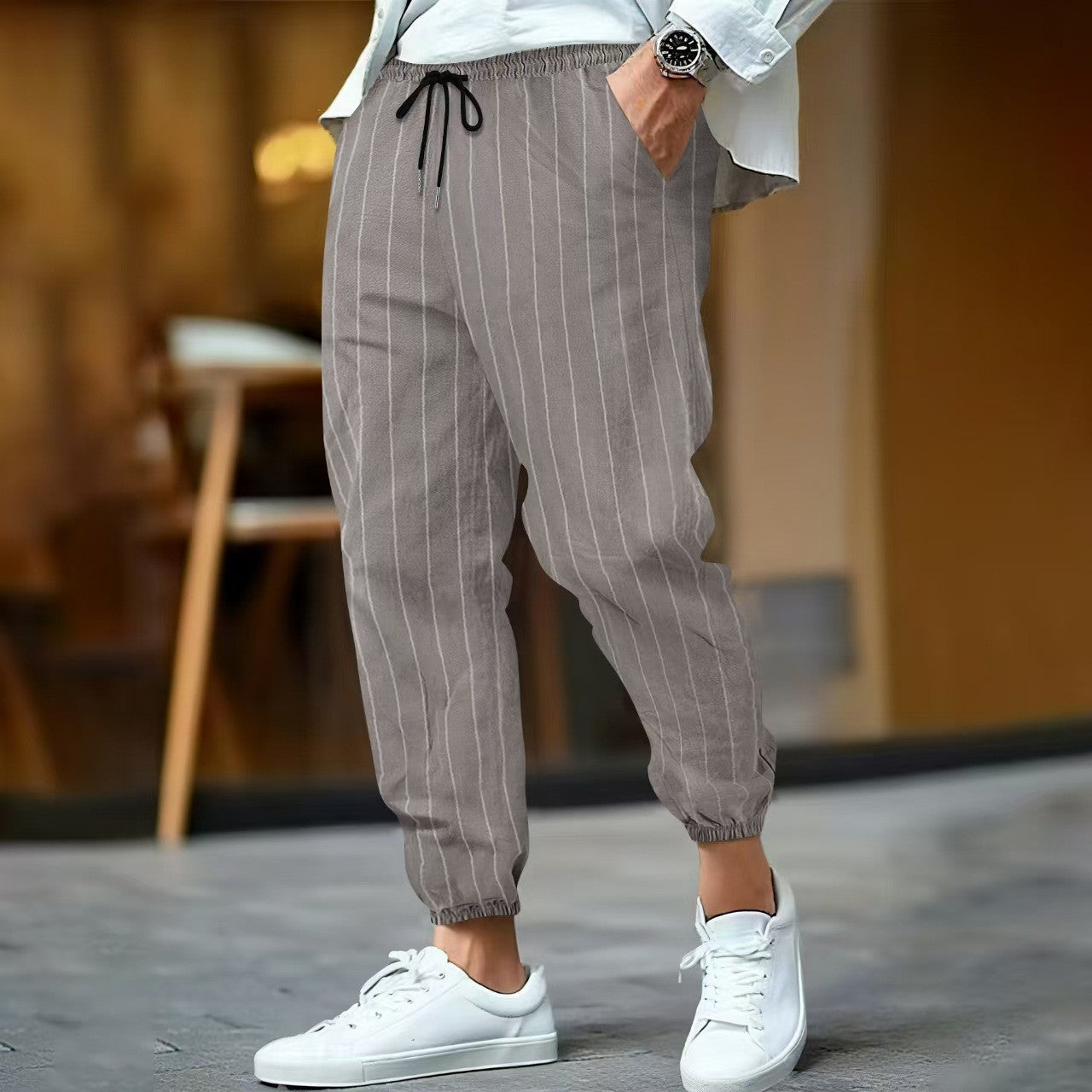 Bequeme Damen Jogginghose Elastischer Bund Slim Fit