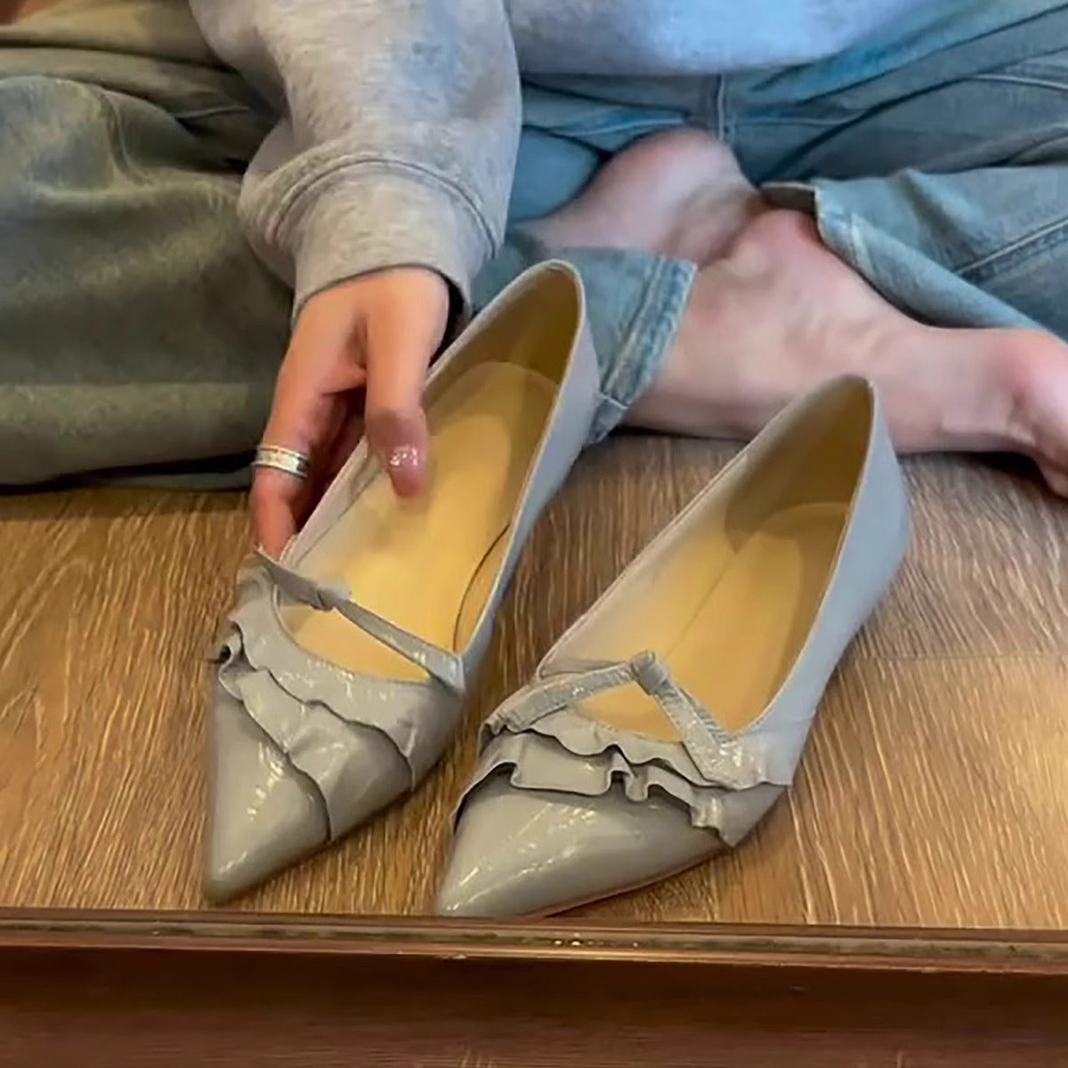 Damen Ballerinas Spitze Lack Schuhe Elegant Mit Rüschendetail